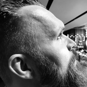 Meet your Posher, Thomas